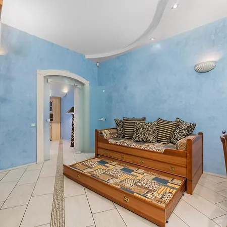 Classical Deribasivska 3-Bedrooms Apartment Odesa Exterior photo